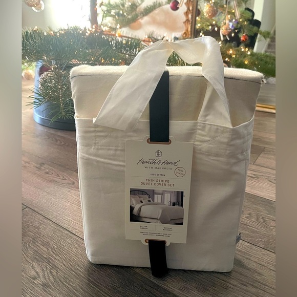 Hearth & Hand Other - NWT Hearth & Hand Full/Queen Striped Duvet Set